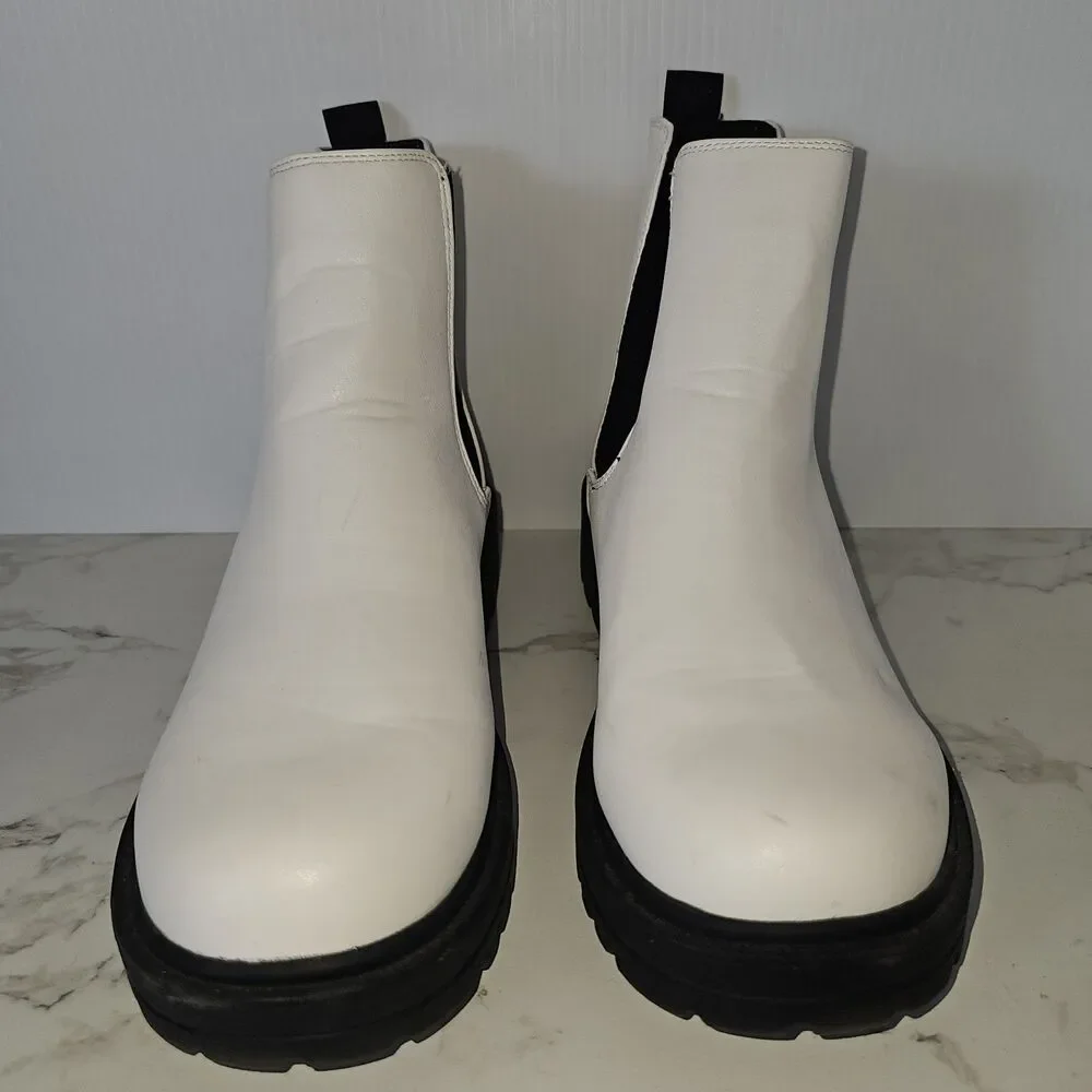 Unr8ed White Chunky Platform Chelsea Boots Size 8.5 Grunge Goth Indie Edgy Style